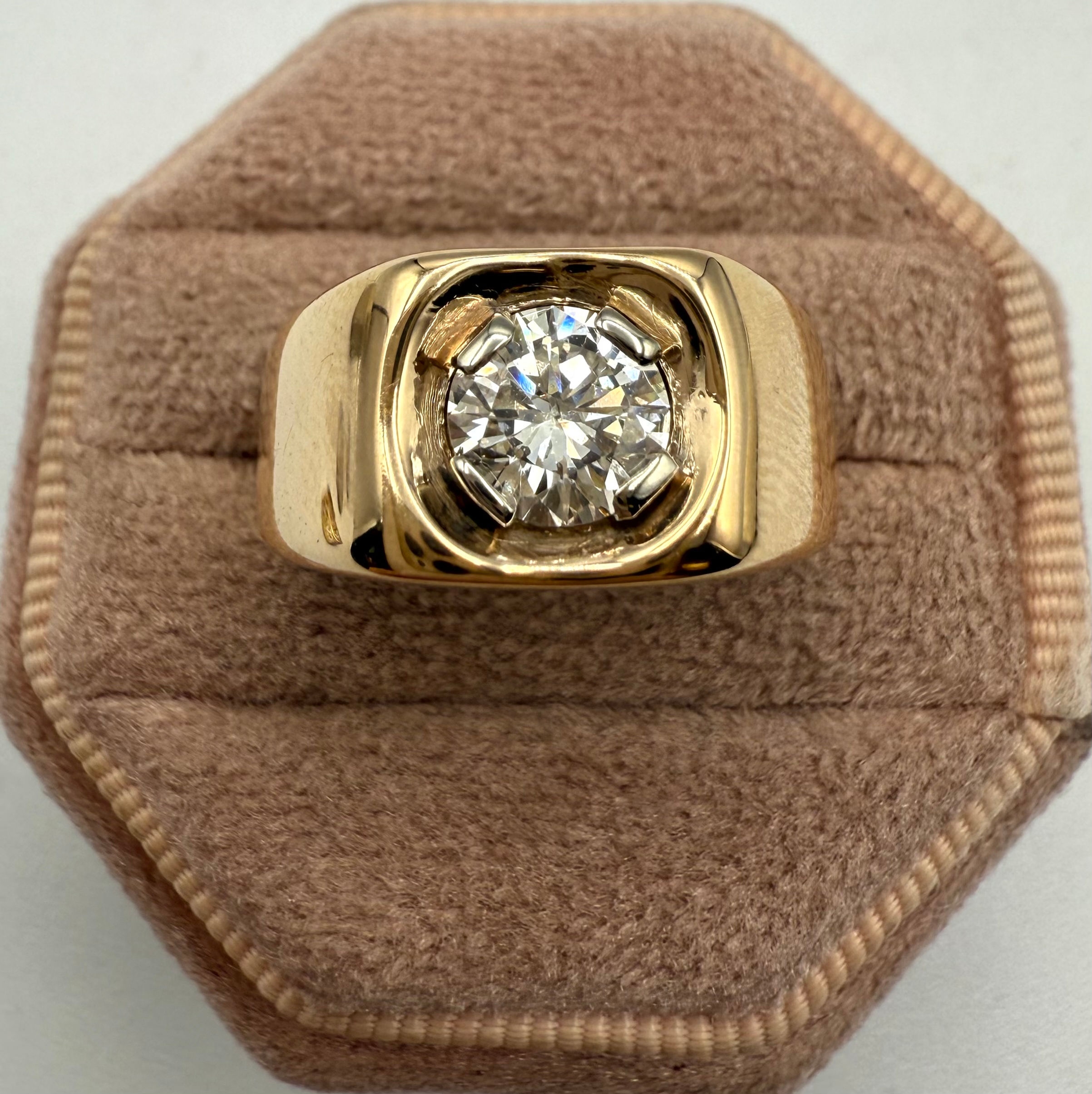 10 Karat Yellow Gold 1.00ct G/I2 Diamond Ring