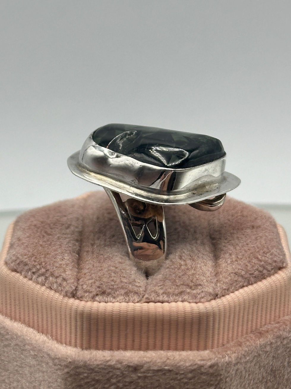 Thumbnail: Hand Crafted Sterling Silver Prince Island Greenstone Ring