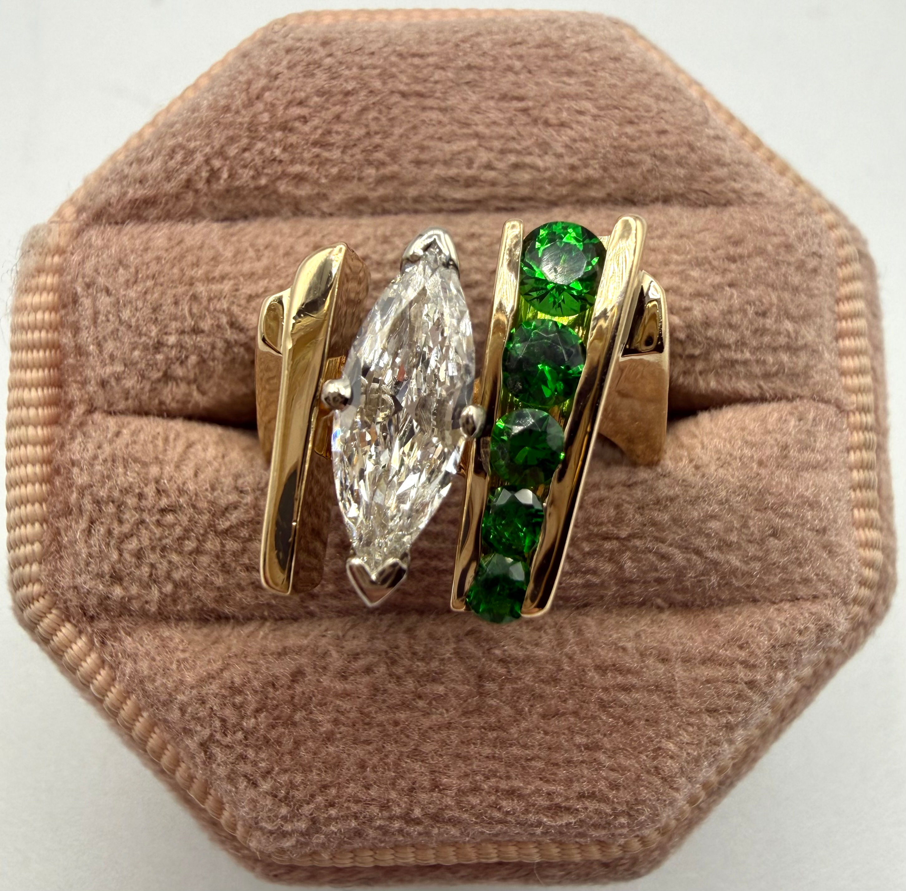14K Yellow Gold 0.65ctw Tsavorite Ring Mounting & 0.82ct G/I1 Marquise Diamond