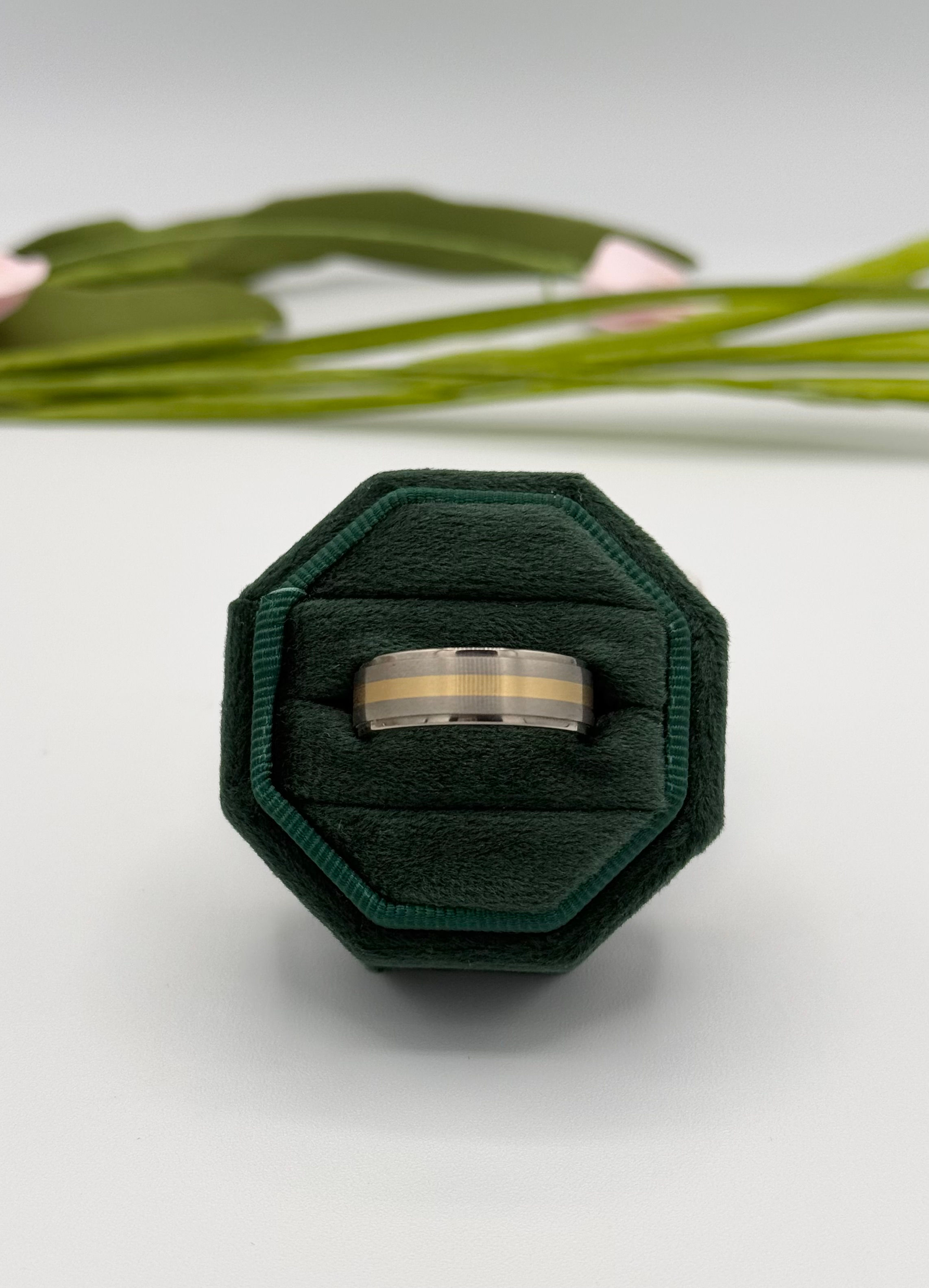 14 Karat Yellow Gold/ Titanium Men's Band