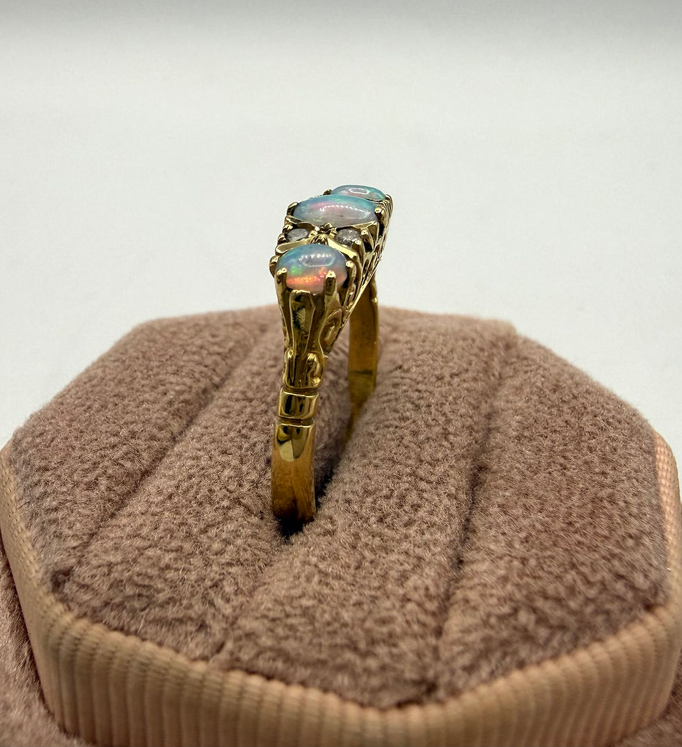 Thumbnail: 18 Karat Yellow Gold Opal & .04ctw Diamond Ring