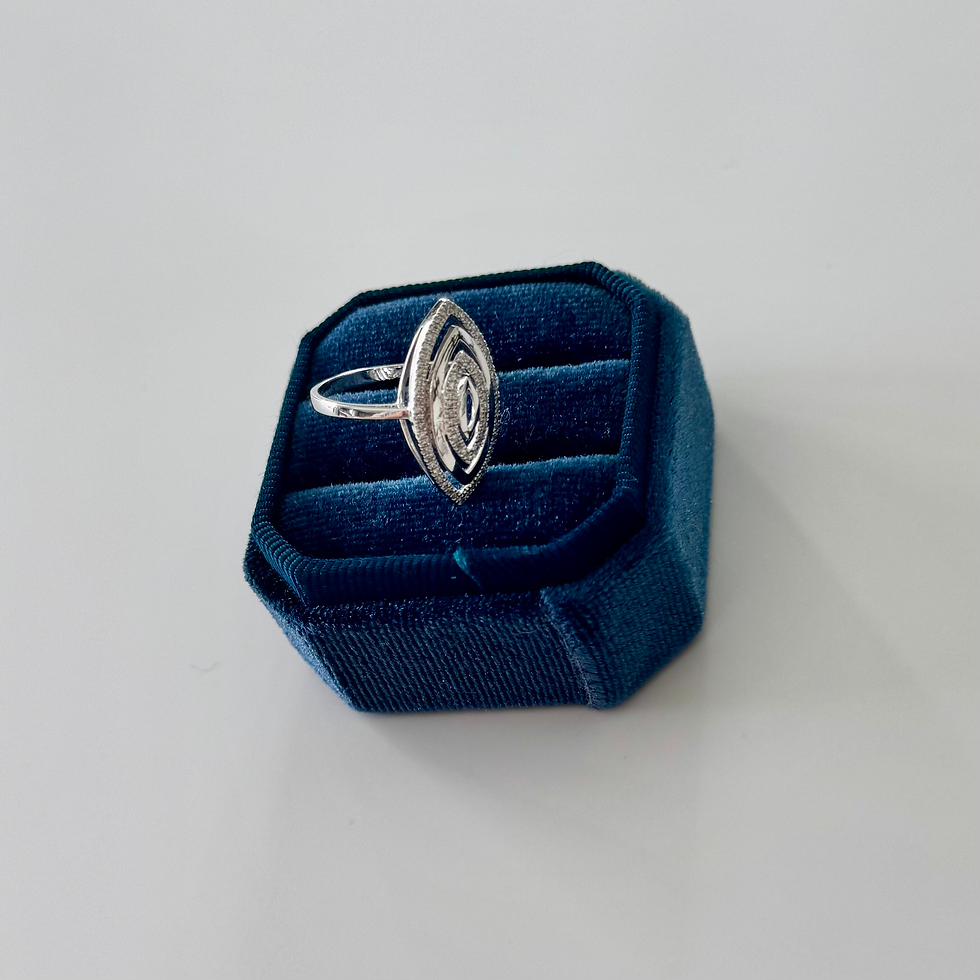 Miniature : Bague en Or Blanc 14K avec Diamants
