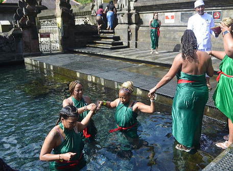 thumbnail_IMG_8513 (1)_edited.jpg