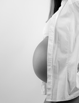 Ventre de femme enceinte