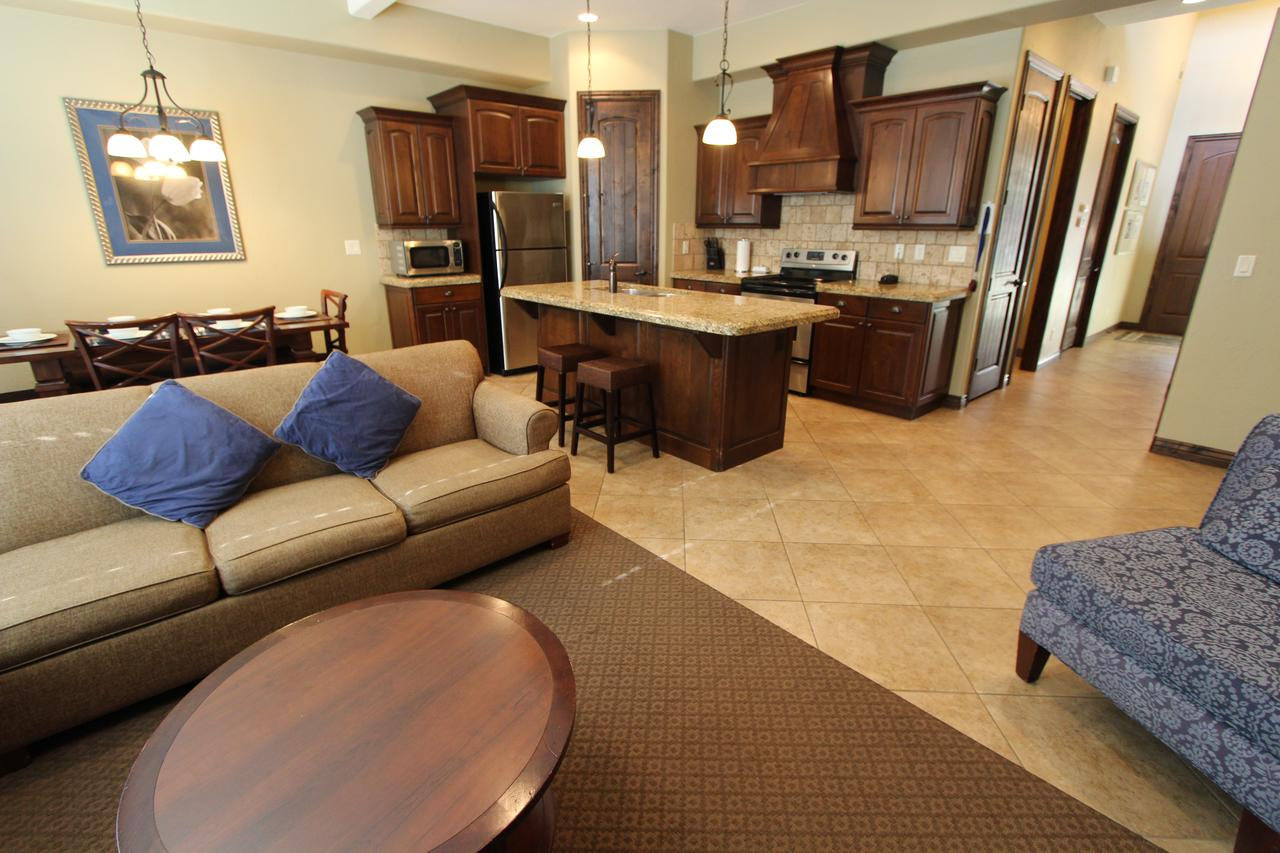 Canyon Villas at Coral Ridge