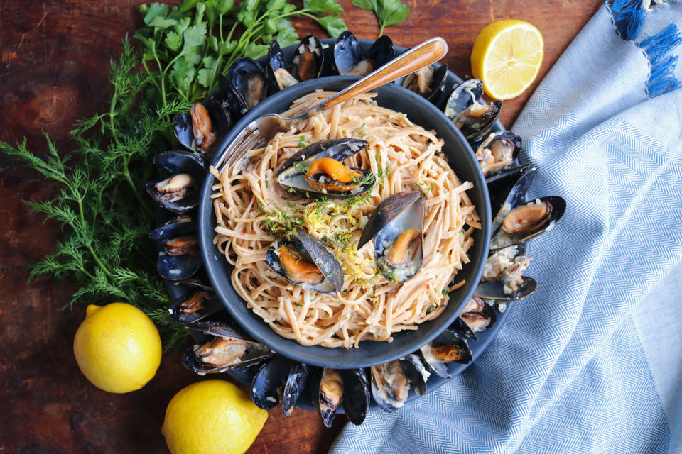 Creamy Lemon Pasta with Mussels Recipe