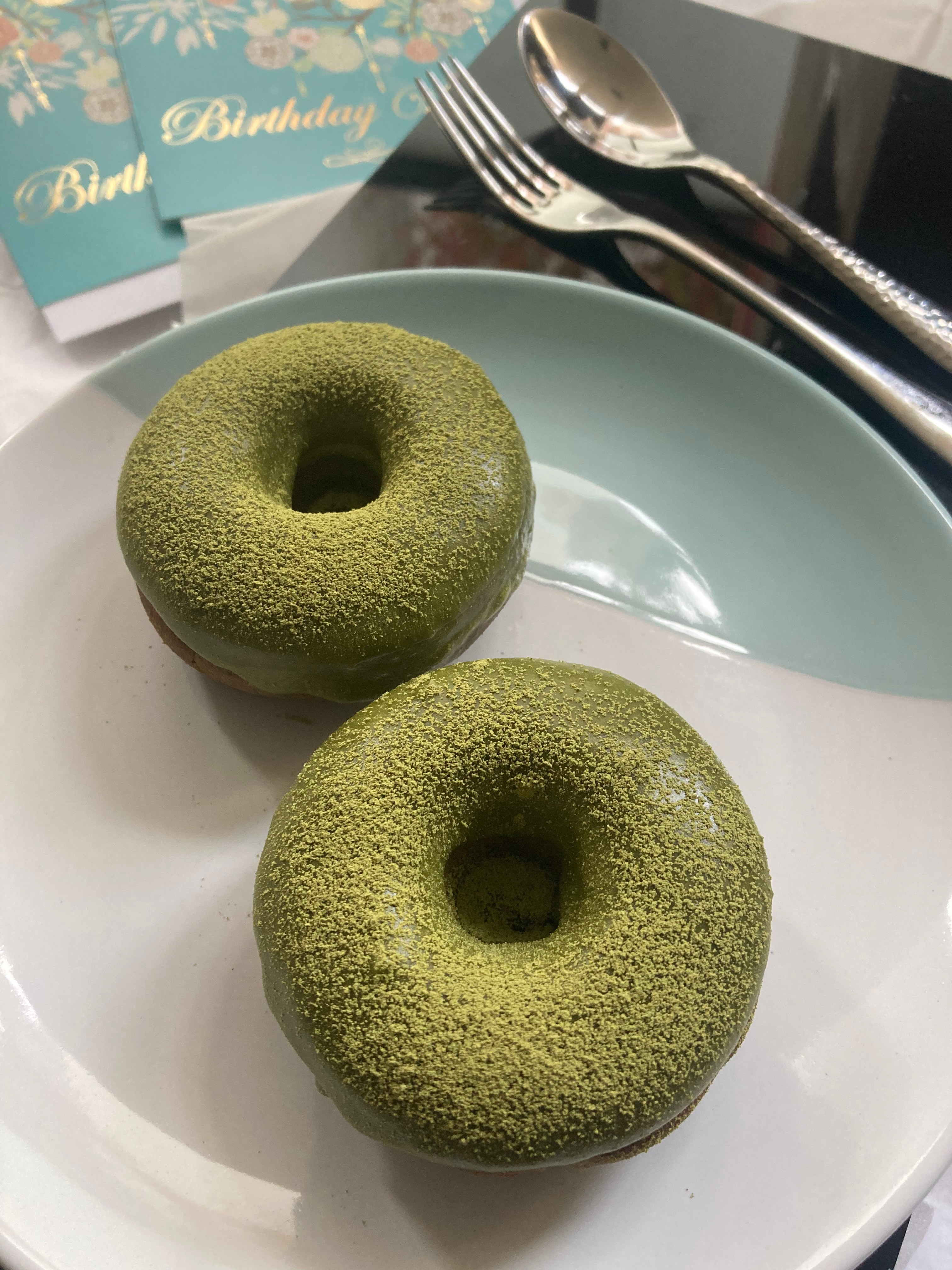 Matcha green tea plant based doughnut (a dozen)