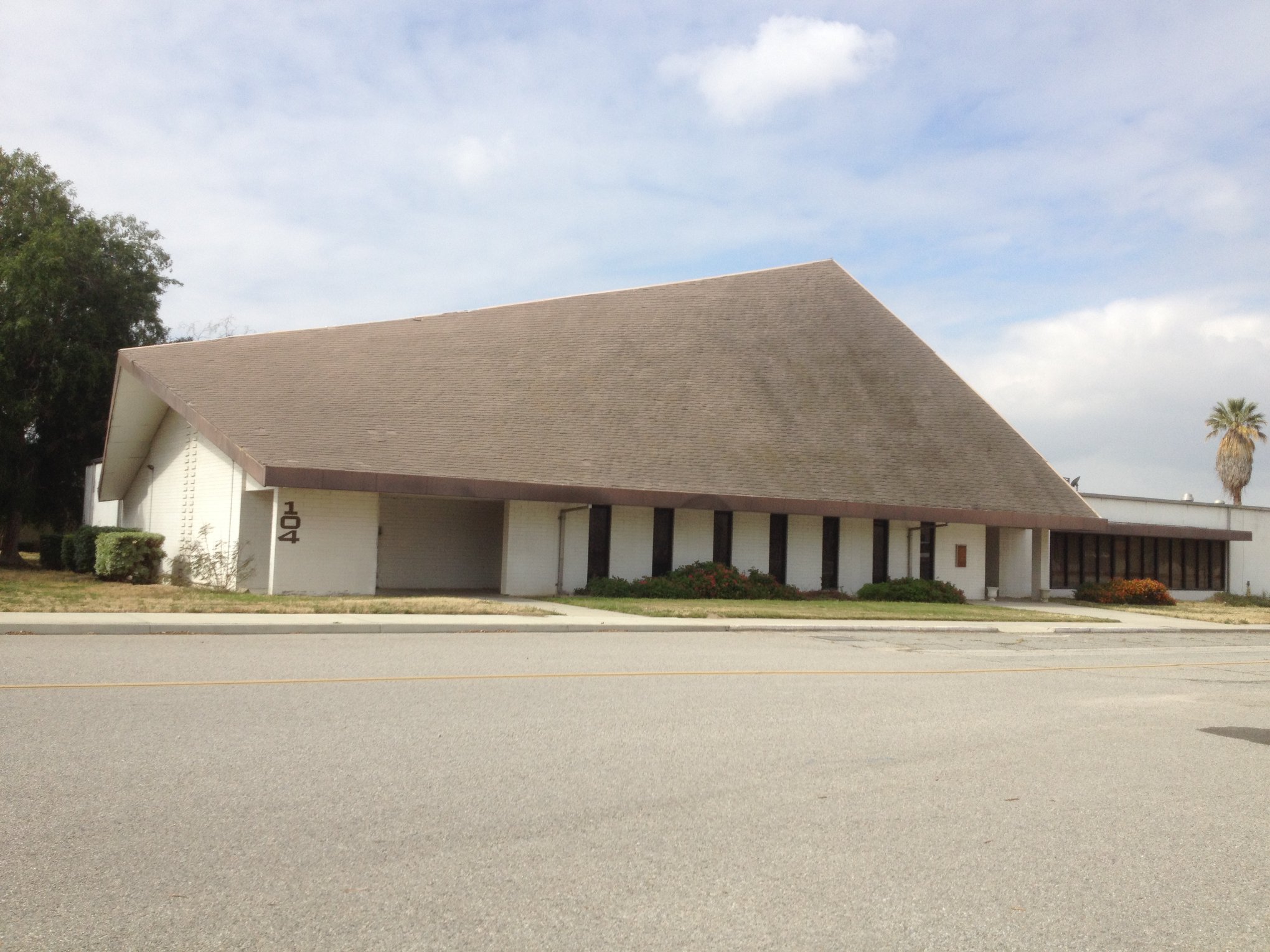 NortonAFB-Base Chapel, Bldg 104, Corner