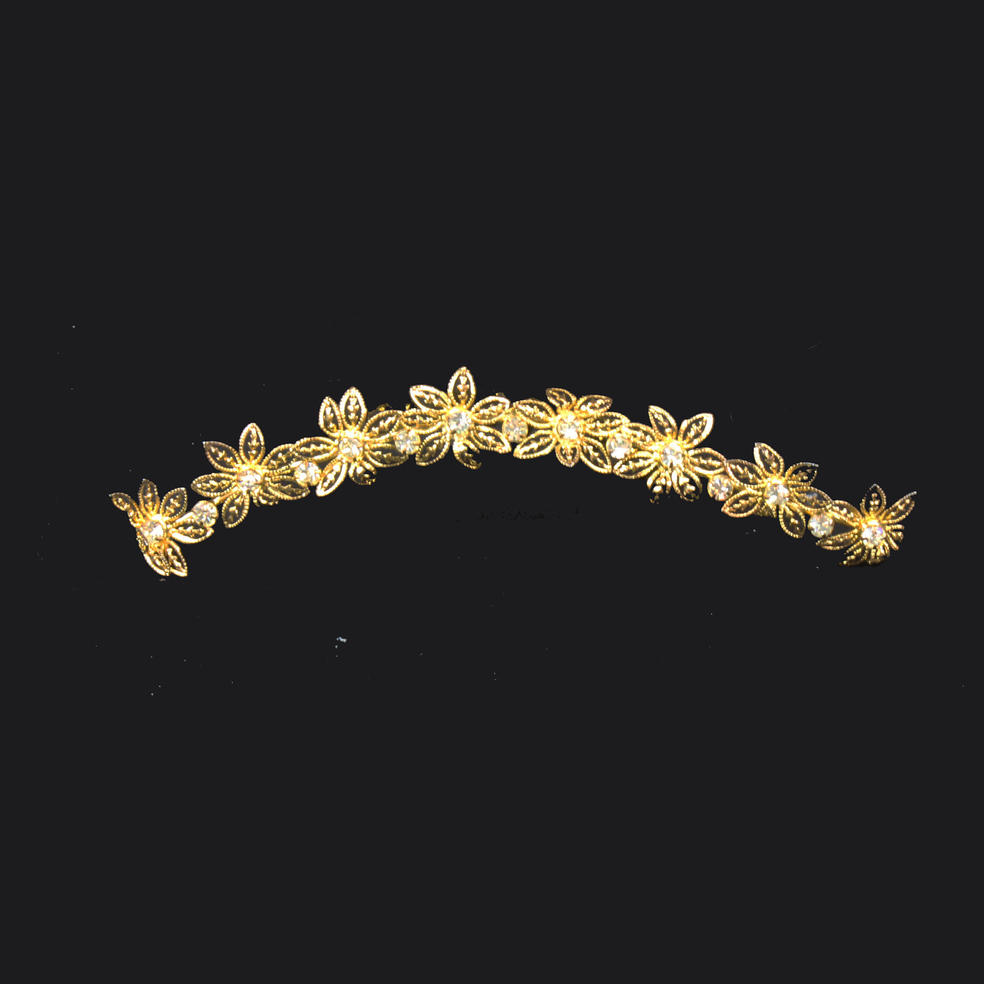pretty flower hair comb with crystal detail