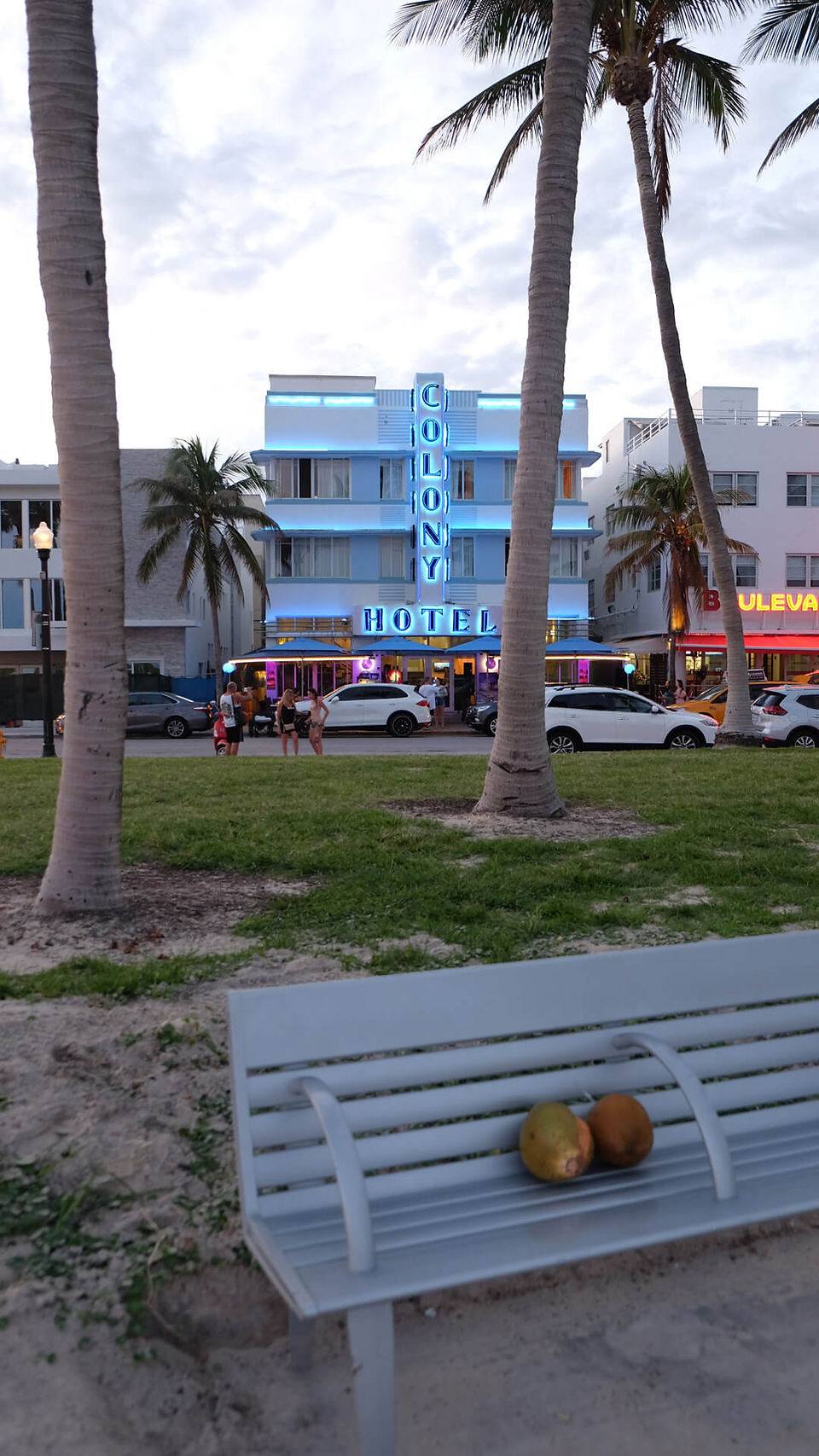 anna-maria-baur-photography-miami-ocean-drive