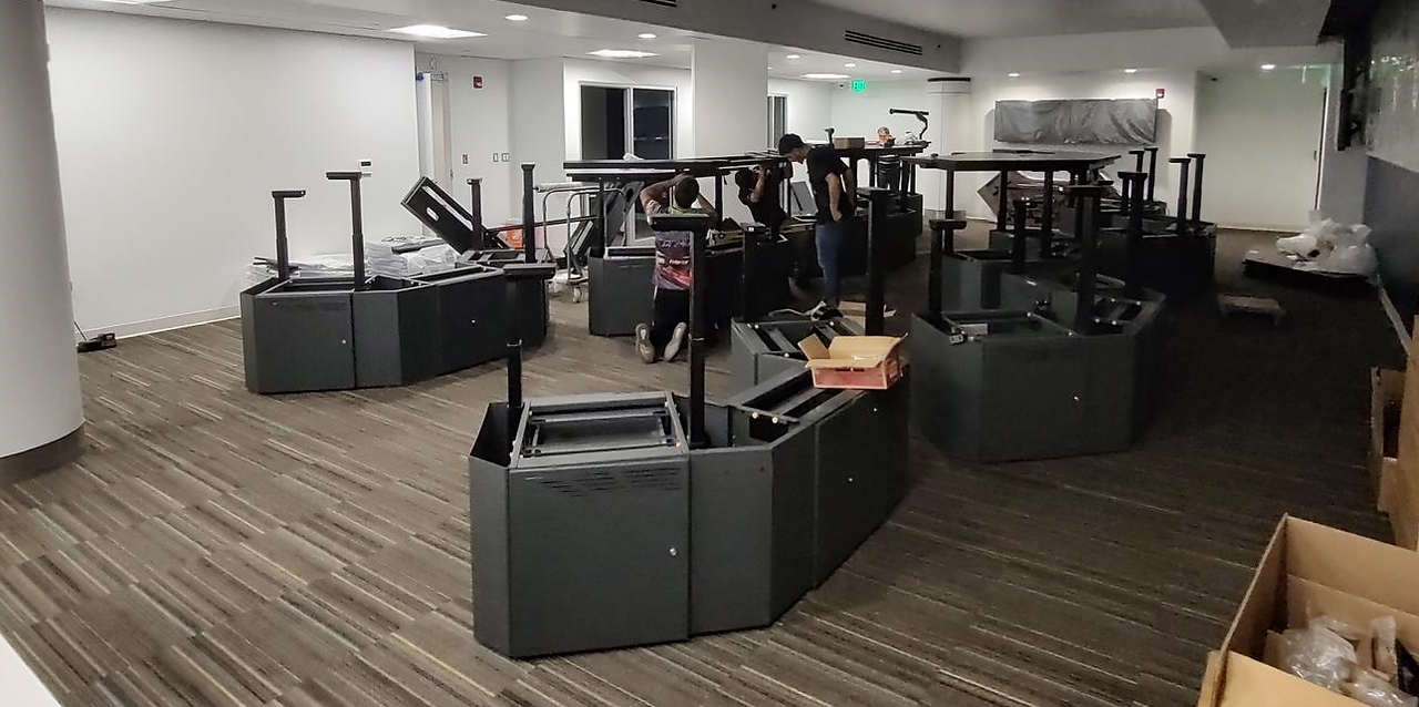 airport control room furniture by sustema