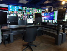 Console de radiodiffusion par Sustema