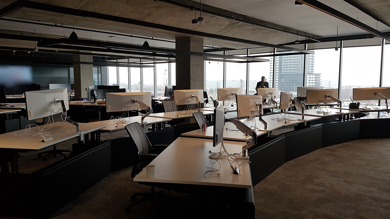 Surveillance and cybersecurity control room furniture manufacturer Sustema.png