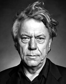 PORTRET JOHAN (2)_edited.jpg