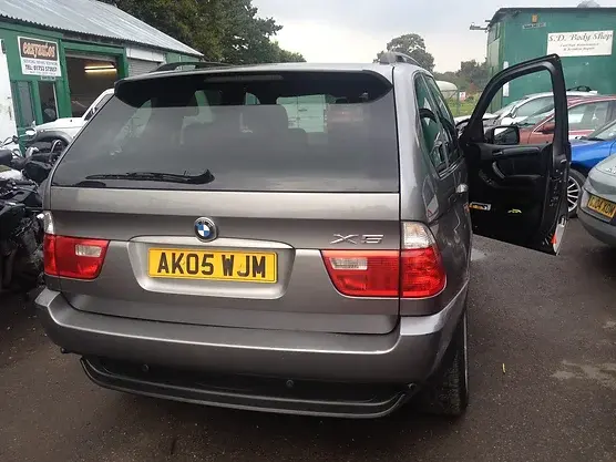 Thumbnail: BMW JEEP X5