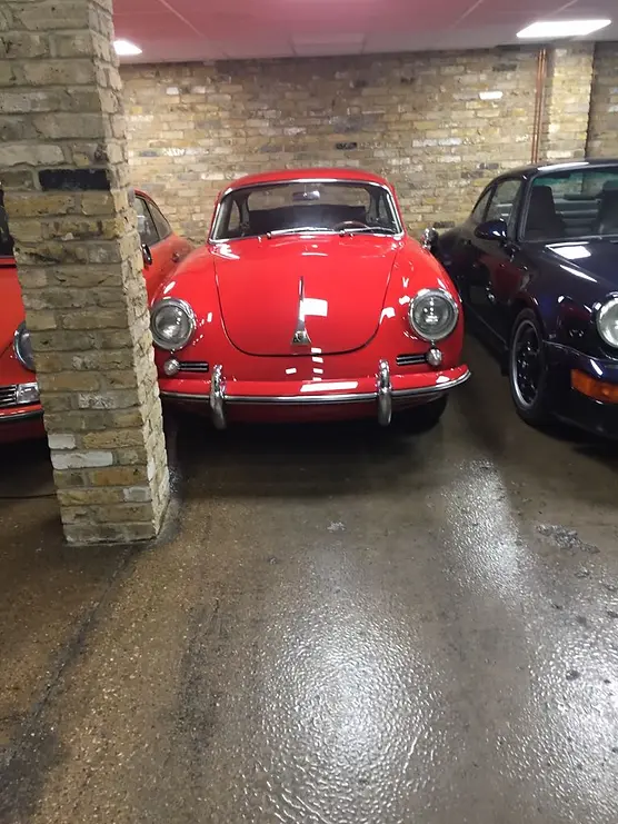 Thumbnail: Red Vintage Car