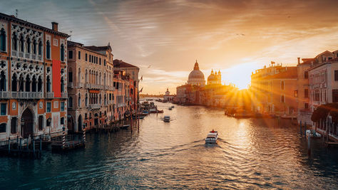 ВЕНЕЦИЯ ВНЕ ВРЕМЕНИ: Искусство выбирать сезон