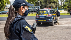 1° Período de medicina da Suprema recebe Policial Rodoviário Federal para palestra sobre trânsito