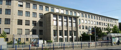 Buehnenbild01Front_thumb_960_400.jpg