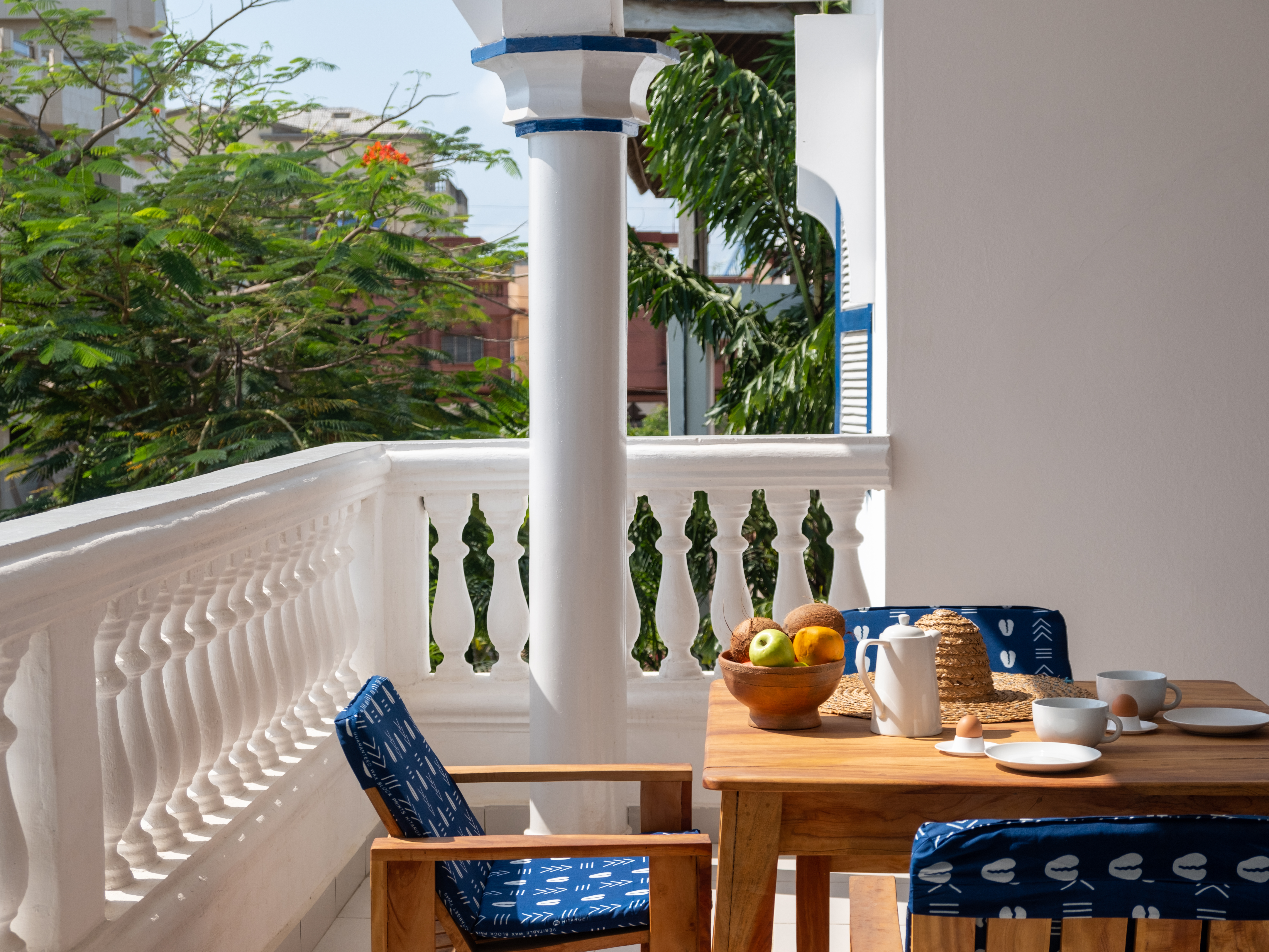 Blue White Benin Guesthouse 4