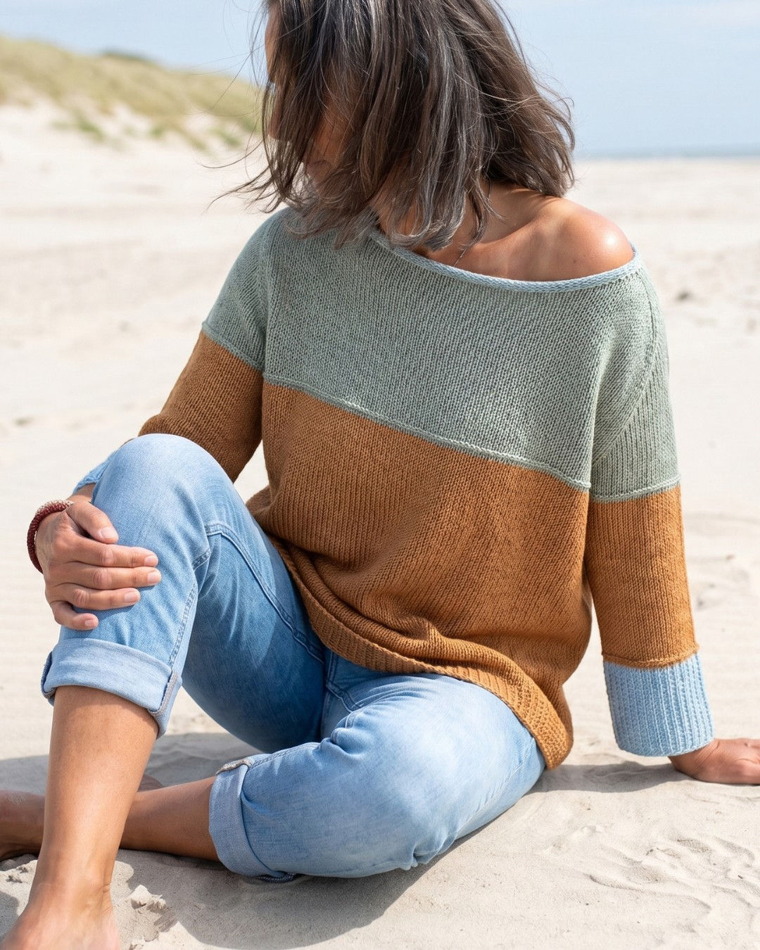 WOOD Pullover Strickanleitung mit Farbwechsel und dekorativer Querreihe