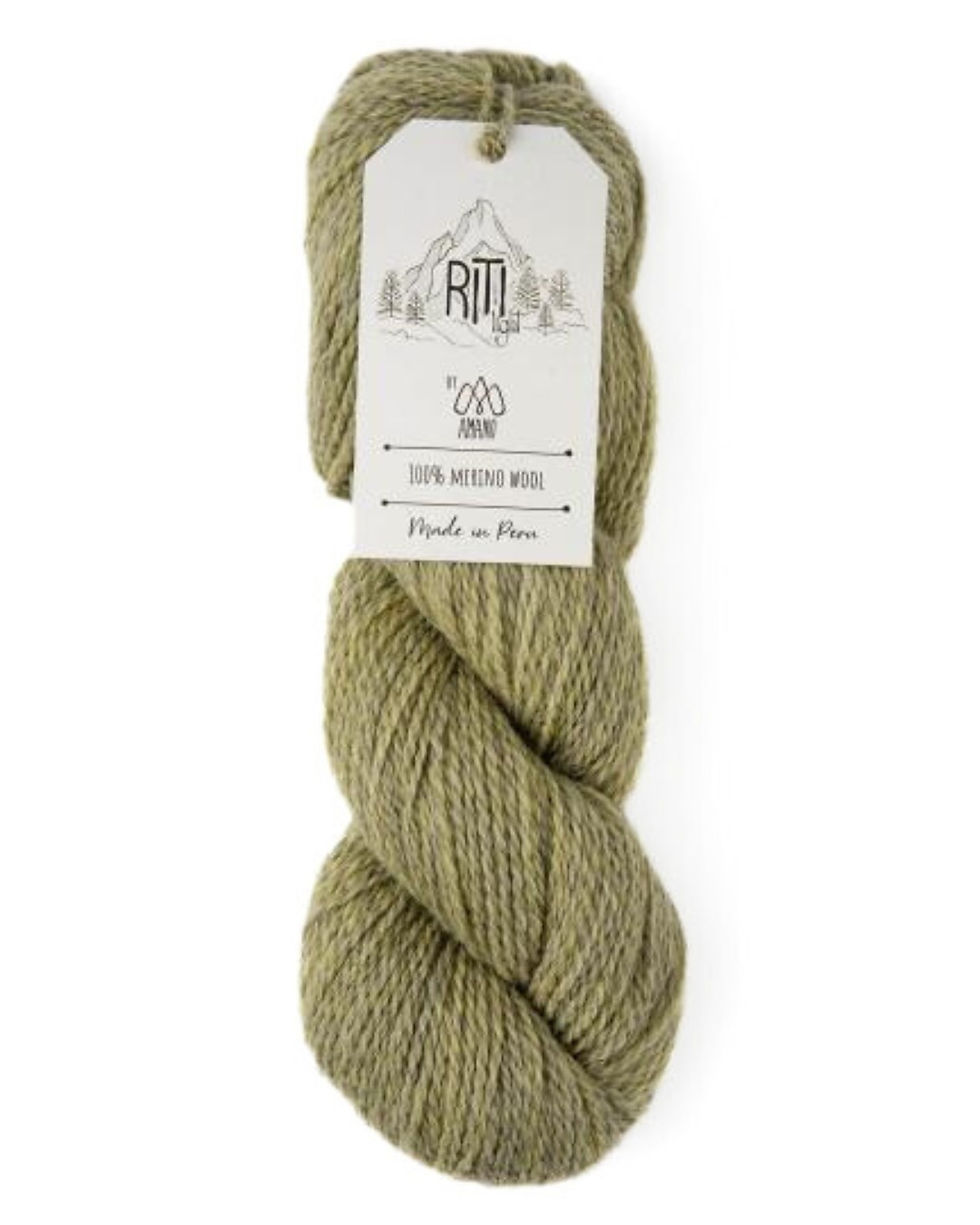 Riti Light von Amano – feine, luftige Merinowolle aus Patagonien, weich und natürlich schön.