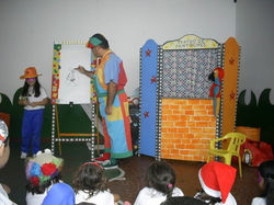 XKID SHOW COM DESENHOS E TEAATRO DE