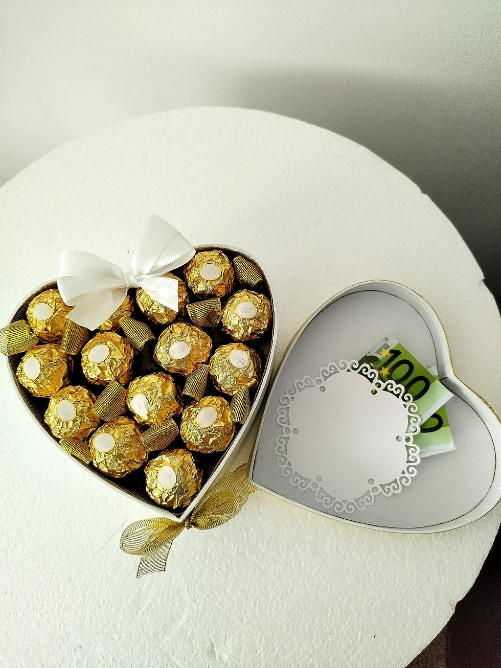 Miniaturbild: Hochzeitsgeschenk Paar|Hochzeitsgeschenk mit Pralinen und Namen|perfektes Hochze