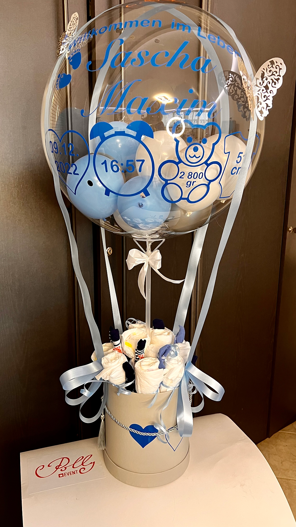 Miniaturbild: Geschenkballon Hallo Baby mit Söckchen
