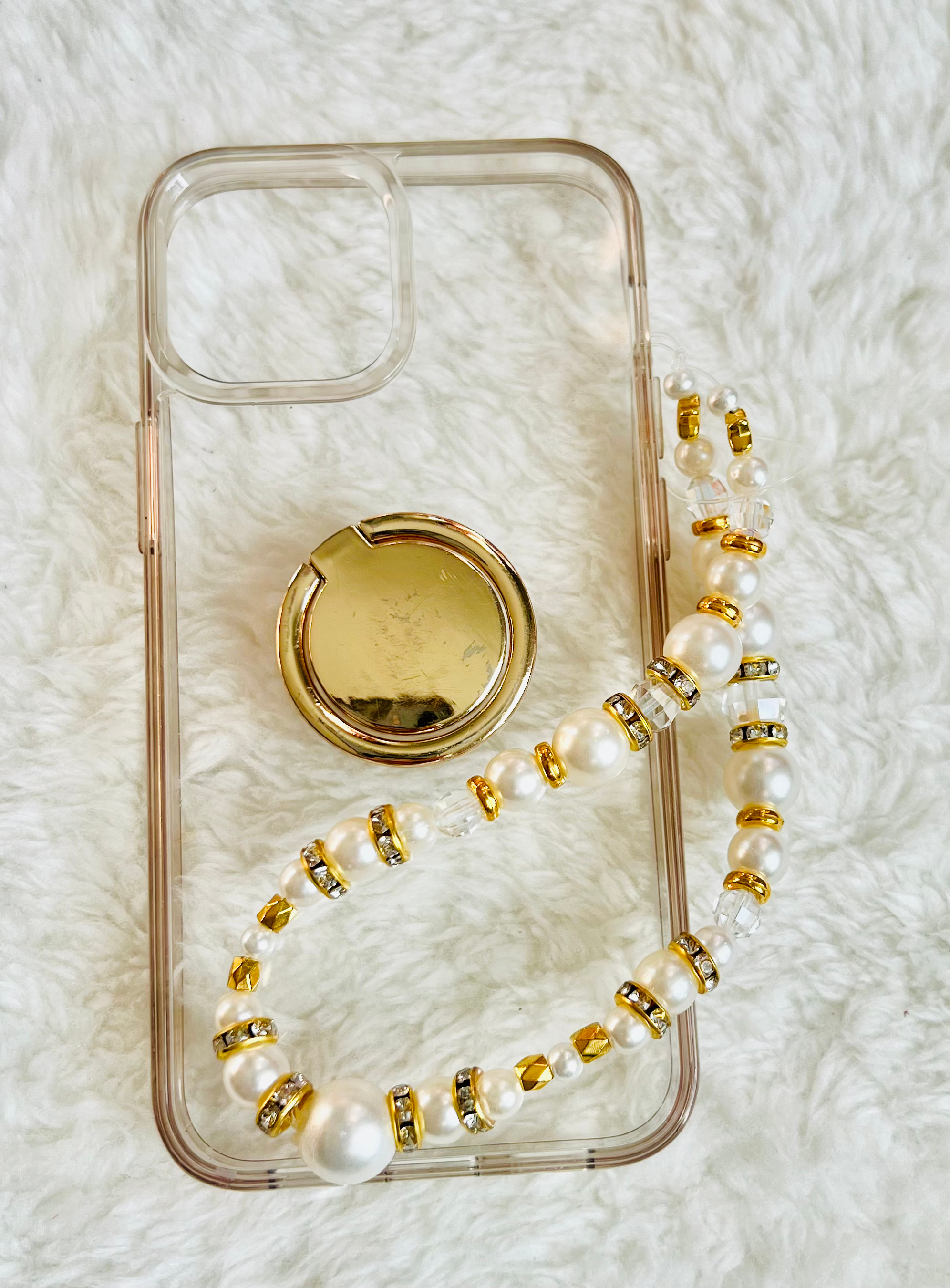 gold and pearl phone charm