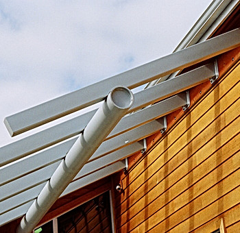 Randel Dental contemporary steel trellis at entry - Pelletier + Schaar