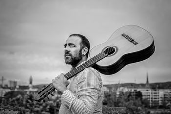 black and white photography by Omid Taslimi