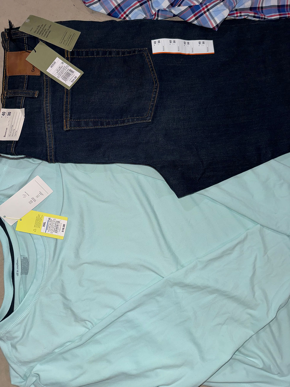 Thumbnail: $30 Men's XXL Outfit