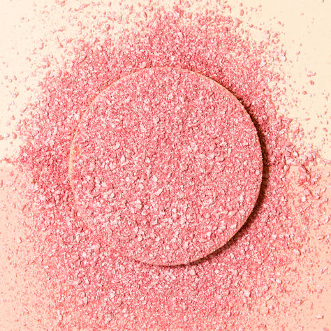 Uncovering the Secrets of a Radiant Complexion: Expert Tips and Advice