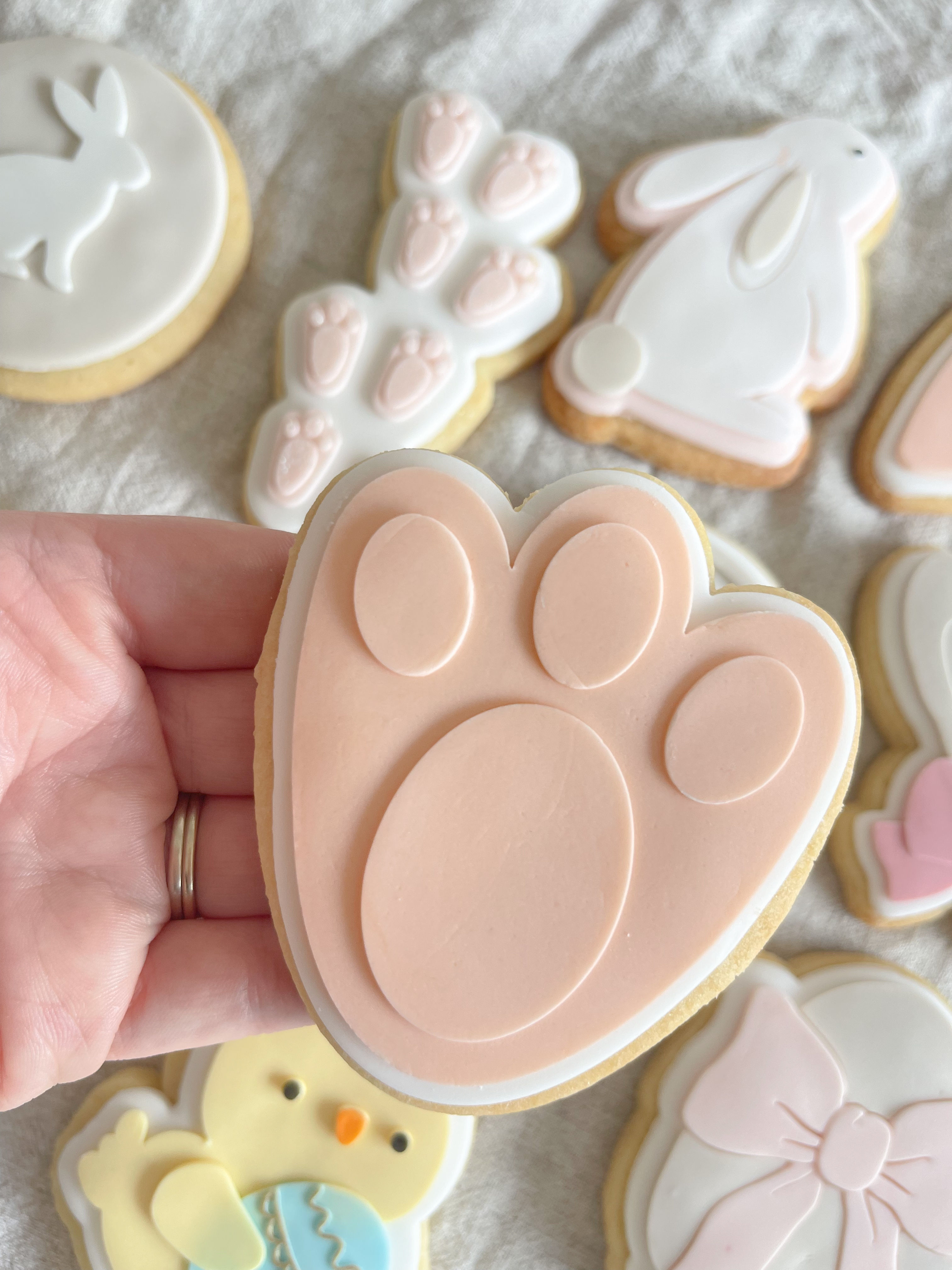 Bunny footprint debosser with matching cutter