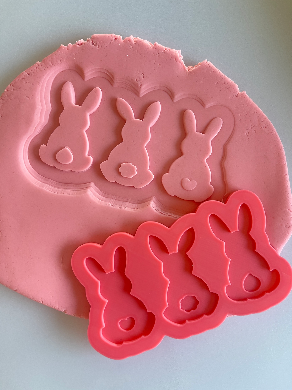 Thumbnail: 3x bunny bums debosser with matching cutter 