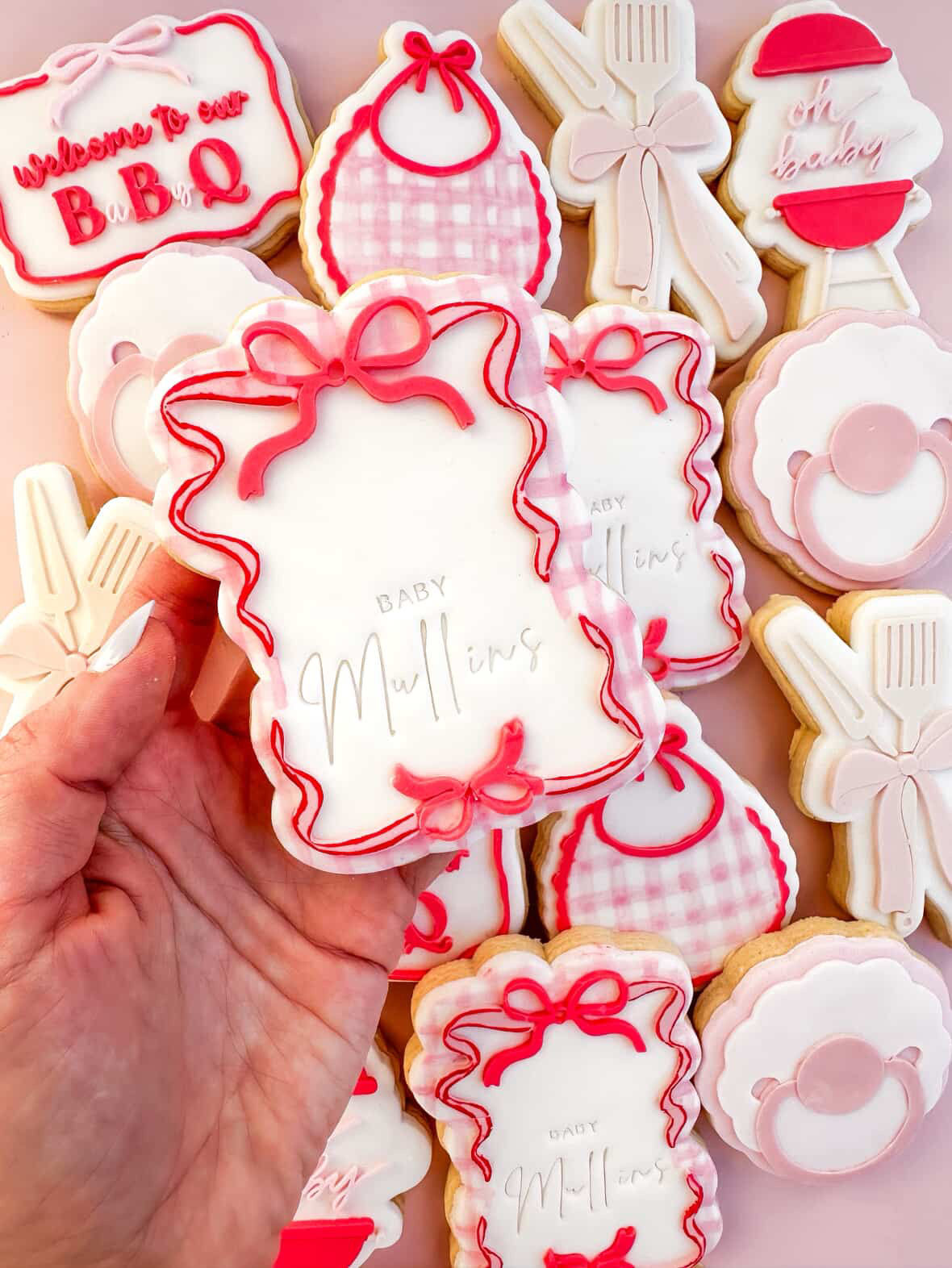 Wavy ribbon boarder debosser with matching cutter