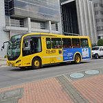 Urban bus con campaña de Balance recorriendo Bogotá, 2025 Media Comerce