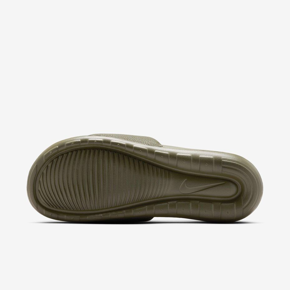 Miniature : Nike Victori One Cargo Khaki