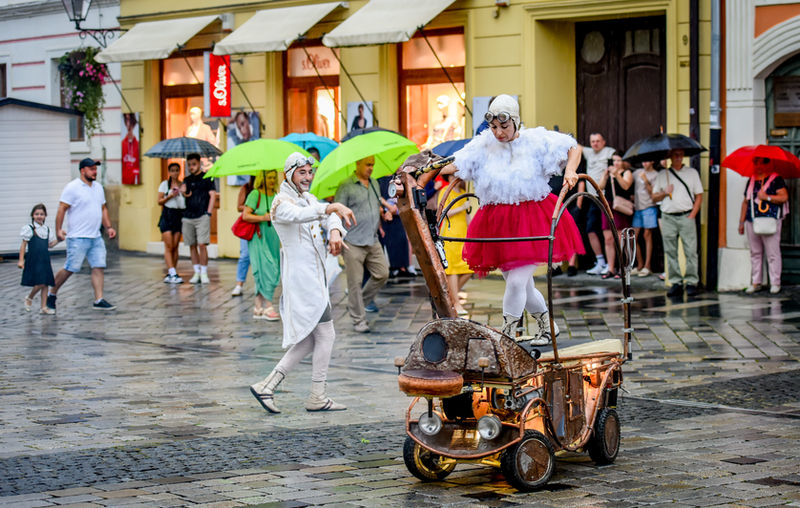Spettacolo WOOW! - Compagnia Cie BRUBOC, tour 2025