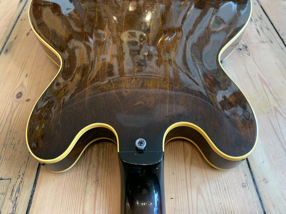 Thumbnail: 1963 Gibson ES-330TD With Selmer case