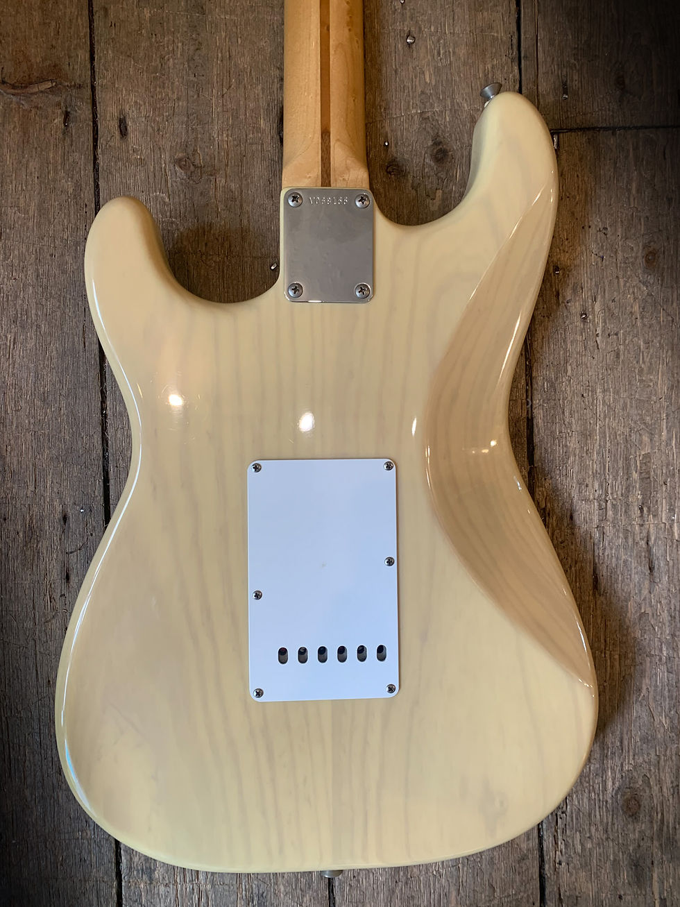 Thumbnail: 1993 Fender Custom Shop '54' Stratocaster reissue in Blonde finish