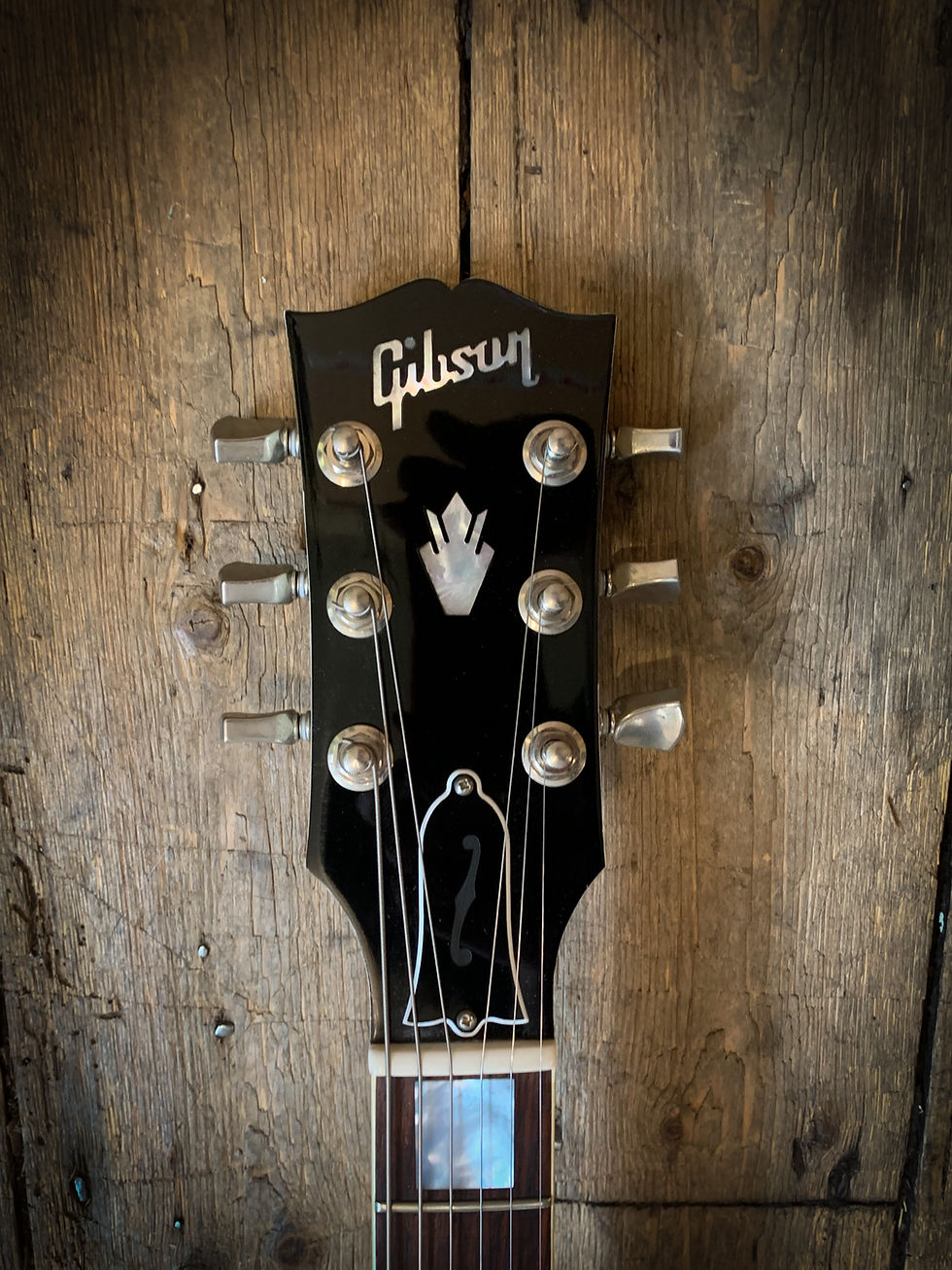 Thumbnail: 2018 Gibson ES-335 Big Block Retro LTD Release in White & hard shell case