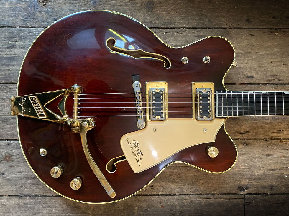 Thumbnail: 1973 Gretsch Chet Atkins Country Gent in walnut finish with hard shell case