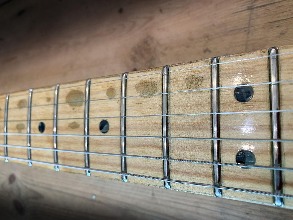 Thumbnail: 1993 Fender American Standard Stratocaster in Midnight Blue & hard shell case