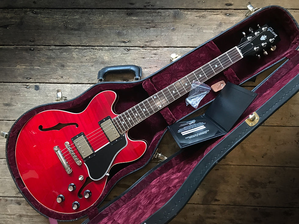 Thumbnail: 2009 Gibson Custom Shop 336 F in Cherry finish