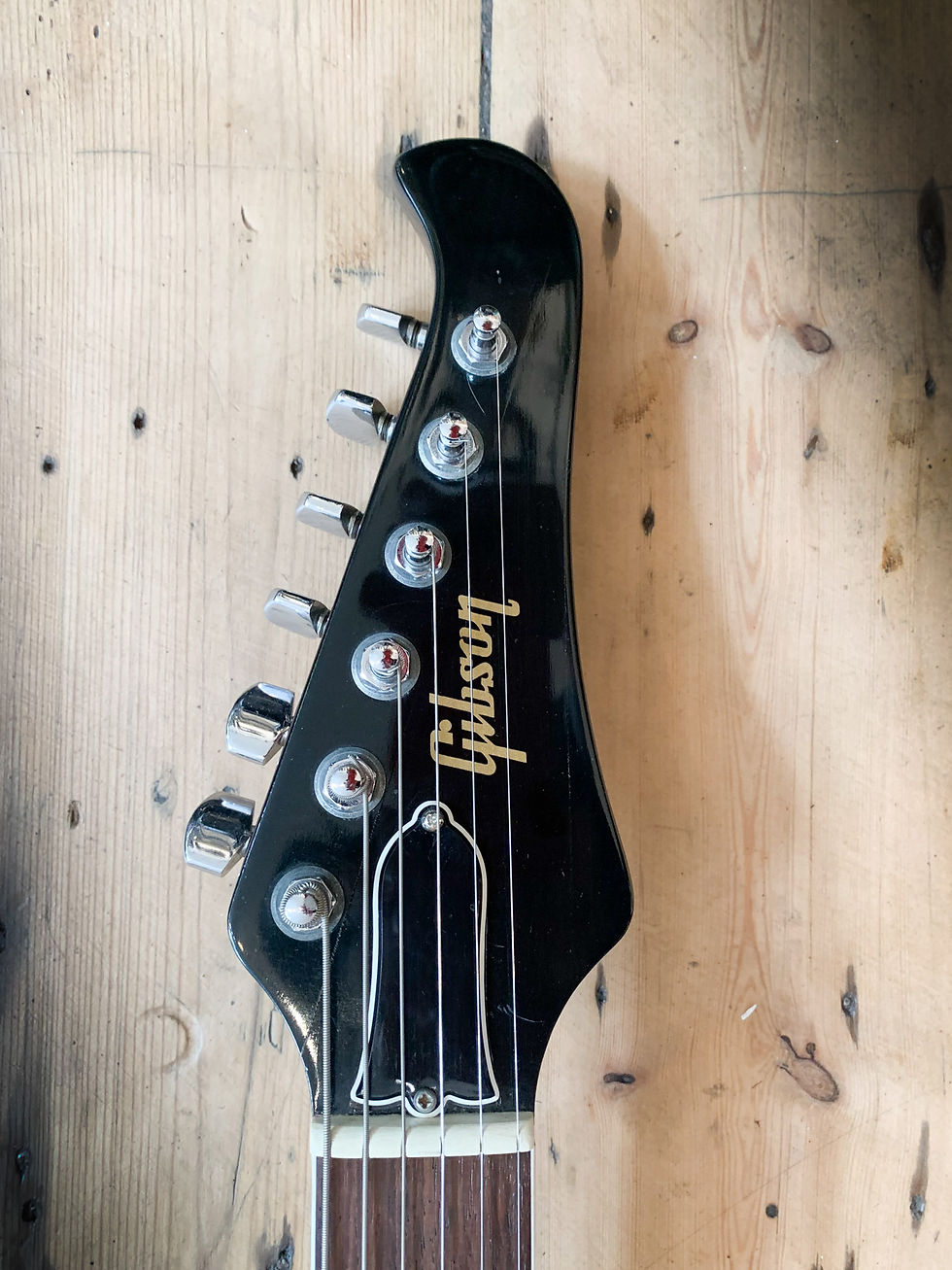 Thumbnail: 1981 GIBSON RD Artist Victory Headstock in Tobacco Sunburst