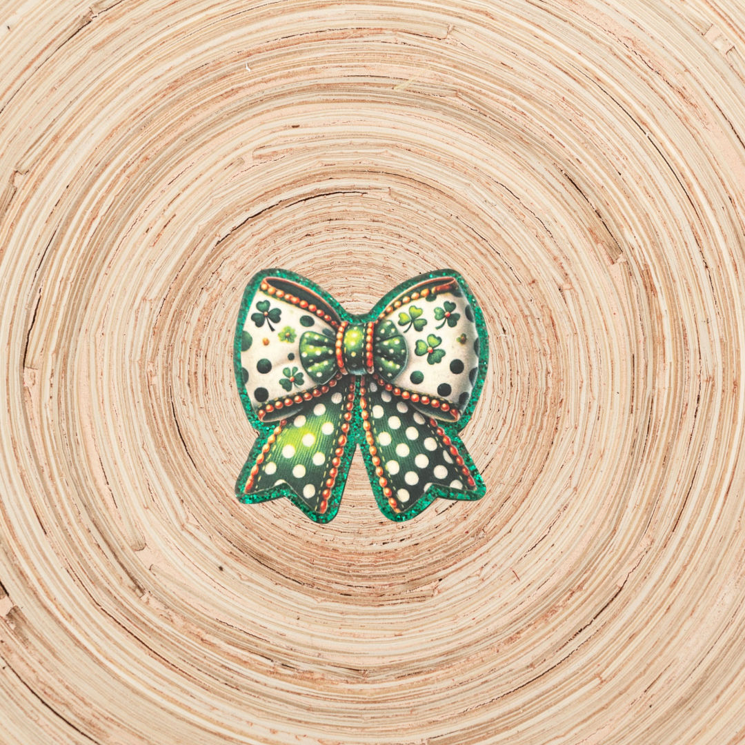 Clover Bow