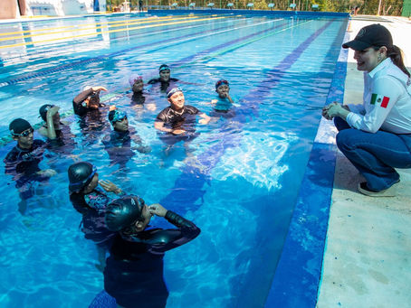 Lista la alberca olímpica de Unidad Deportiva Riviera Maya en Playa del Carmen