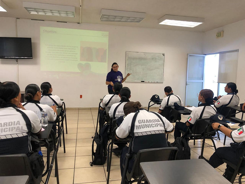 Gobierno de la Capital impulsa profesionalización policial con perspectiva de género al grupo femenil centinela